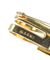 MARNI（マルニ）ブローチ・コサージュ ゴールド サイズ:- レディース/2200605637559