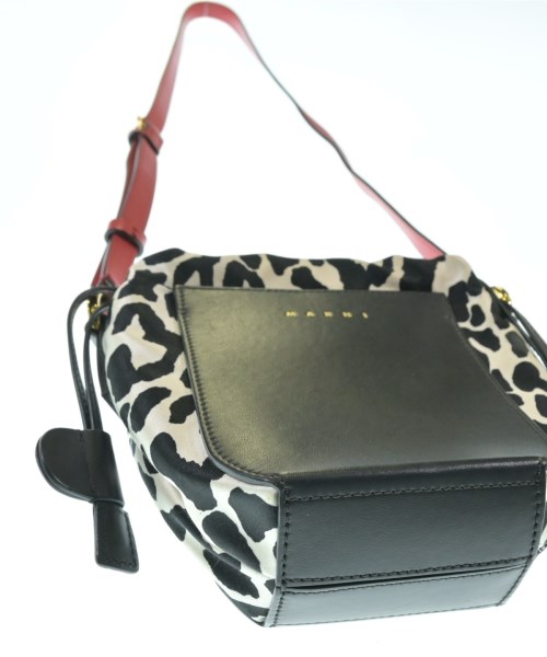 MARNI（マルニ）ショルダーバッグ 白 サイズ:- レディース/2200652518092