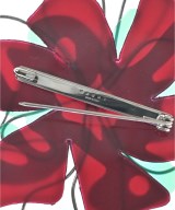 MARNI（マルニ）ブローチ・コサージュ 赤 サイズ:UNI レディース/2200715163085