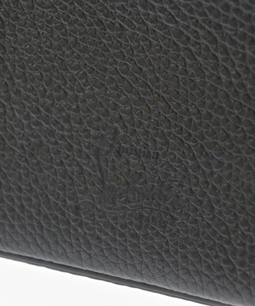 Christian Louboutin（クリスチャンルブタン）ポーチ 黒 サイズ:- レディース/2200617605393