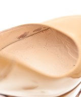Christian Louboutin（クリスチャンルブタン）パンプス ベージュ サイズ:EU35 1/2(22cm位) レディース/2200672491054