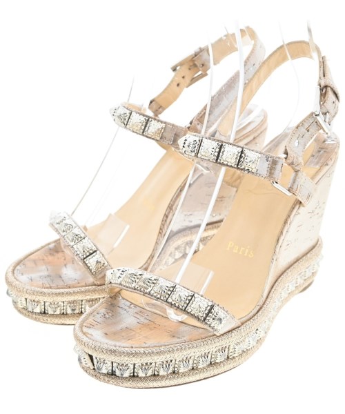 Christian Louboutin（クリスチャンルブタン）サンダル ゴールド サイズ:EU36(22.5cm位) レディース/2200710542052