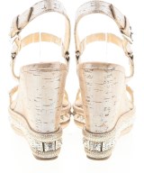 Christian Louboutin（クリスチャンルブタン）サンダル ゴールド サイズ:EU36(22.5cm位) レディース/2200710542052