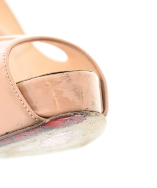 Christian Louboutin（クリスチャンルブタン）パンプス ベージュ サイズ:EU36(22.5cm位) レディース/2200645551013