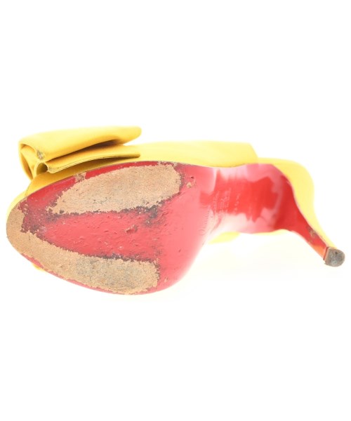 Christian Louboutin（クリスチャンルブタン）パンプス 黄 サイズ:EU35 1/2(22cm位) レディース/2200646089614