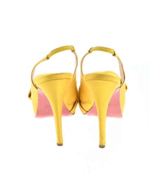 Christian Louboutin（クリスチャンルブタン）パンプス 黄 サイズ:EU35 1/2(22cm位) レディース/2200646089614