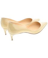 Christian Louboutin（クリスチャンルブタン）パンプス ベージュ サイズ:EU37(23.5cm位) レディース/2200645303179