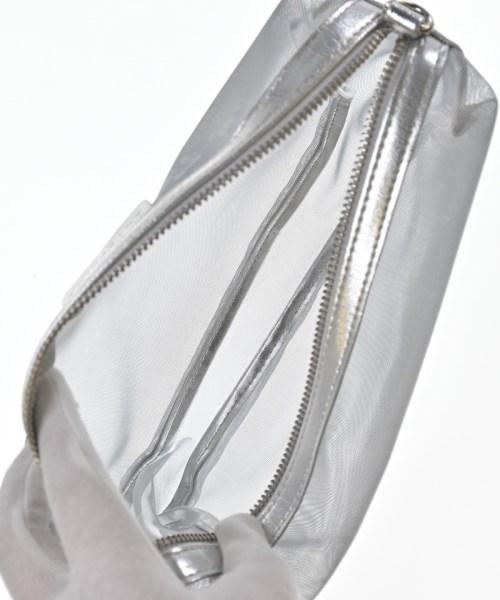 ANTEPRIMA（アンテプリマ）ポーチ シルバー サイズ:- レディース/2200654739068