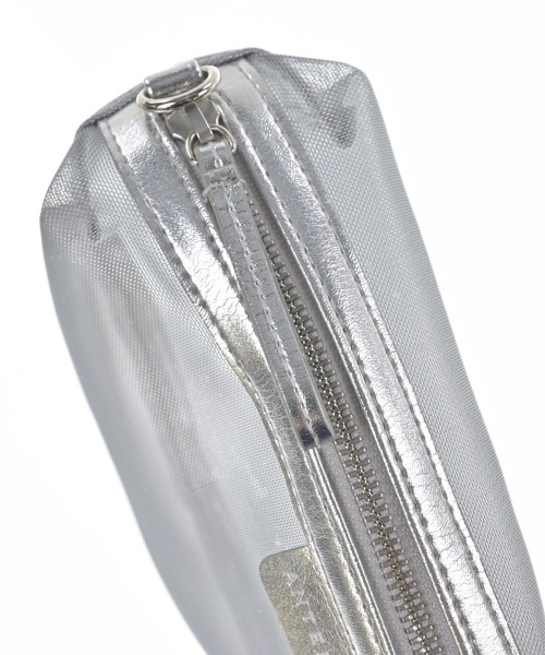 ANTEPRIMA（アンテプリマ）ポーチ シルバー サイズ:- レディース/2200654739068