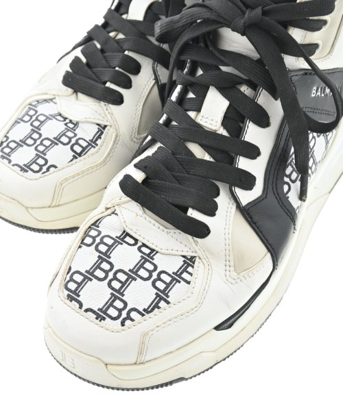 BALMAIN（バルマン）スニーカー 白 サイズ:EU42(27cm位) メンズ/2200695473020