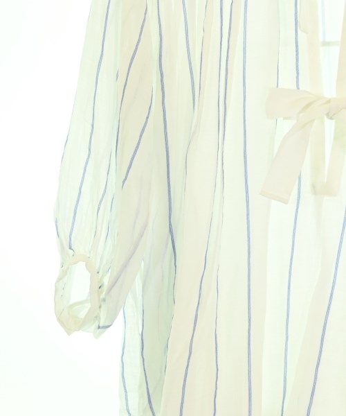Chloe（クロエ）カジュアルシャツ 白 サイズ:34(XXS位) レディース/2200692045459