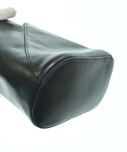 MM6（エムエムシックス）ショルダーバッグ 黒 サイズ:- レディース/2200626035099