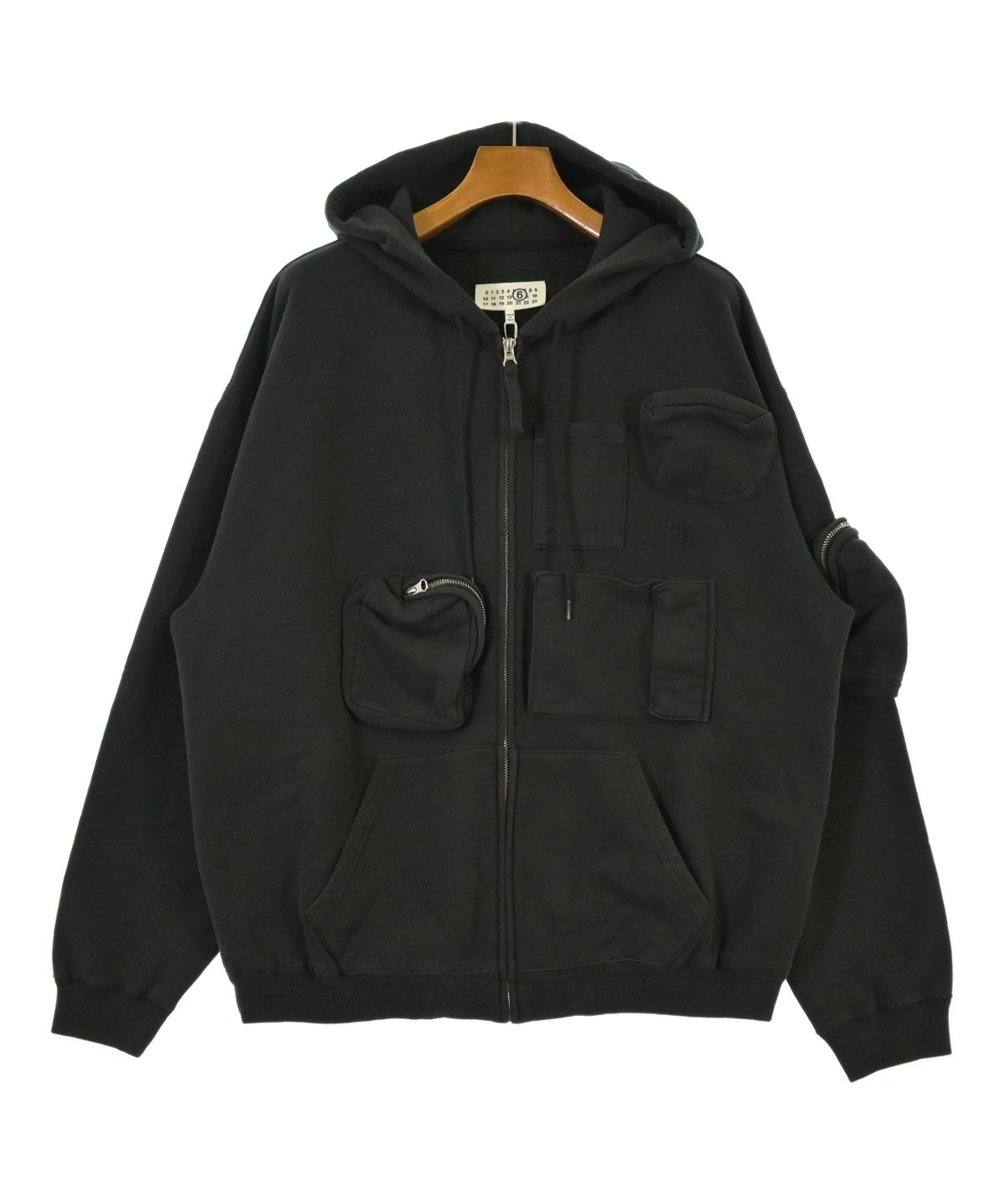 MM6 エムエムシックス パーカー メンズ 【古着】【中古】 MM6（エムエムシックス）パーカー 黒 サイズ:S メンズ/2200642299017