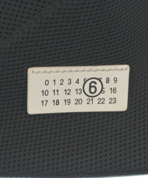 MM6（エムエムシックス）ショルダーバッグ 黒 サイズ:- レディース/2200610281129