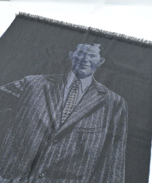 CHRISTOPHE COPPENS（クリストフコパンズ）ストール グレー サイズ:- メンズ/2200654105047