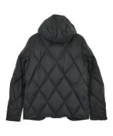 MONCLER GAMME BLEU（モンクレールガムブルー）ダウンジャケット/ダウンベスト 紺 サイズ:2(M位) メンズ/2200644773195