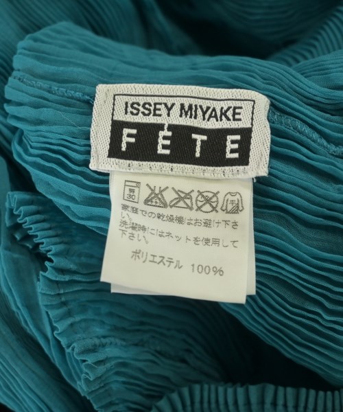 ISSEY MIYAKE FETE（イッセイミヤケフェット）ブラウス 青 サイズ:02(M位) レディース/2200621566123