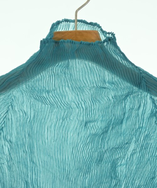 ISSEY MIYAKE FETE（イッセイミヤケフェット）ブラウス 青 サイズ:02(M位) レディース/2200621566123