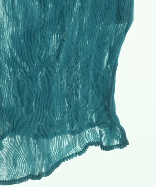 ISSEY MIYAKE FETE（イッセイミヤケフェット）ブラウス 青 サイズ:02(M位) レディース/2200621566123