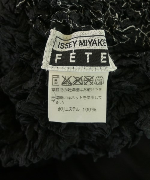 ISSEY MIYAKE FETE（イッセイミヤケフェット）ブラウス 黒 サイズ:02(M位) レディース/2200621566147