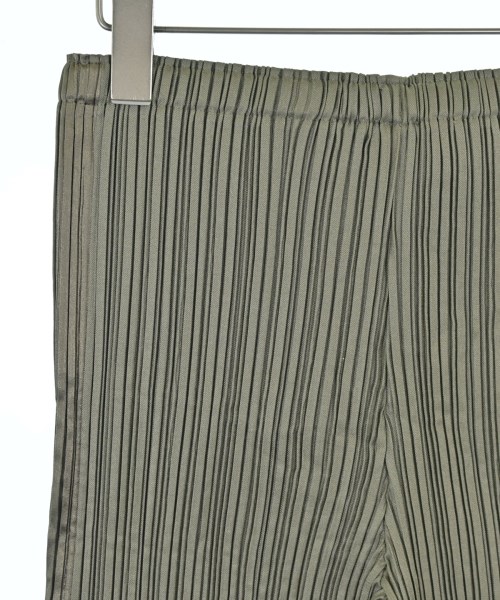 ISSEY MIYAKE FETE（イッセイミヤケフェット）その他 カーキ サイズ:3(L位) レディース/2200631798521