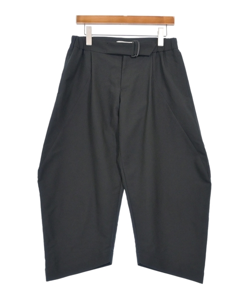 イッセイミヤケ(ISSEY MIYAKE)のISSEY MIYAKE クロップドパンツ