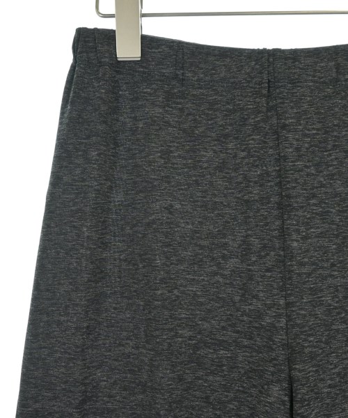 ISSEY MIYAKE FETE（イッセイミヤケフェット）その他 グレー サイズ:1(S位) レディース/2200610720130