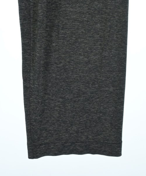 ISSEY MIYAKE FETE（イッセイミヤケフェット）その他 グレー サイズ:1(S位) レディース/2200610720130