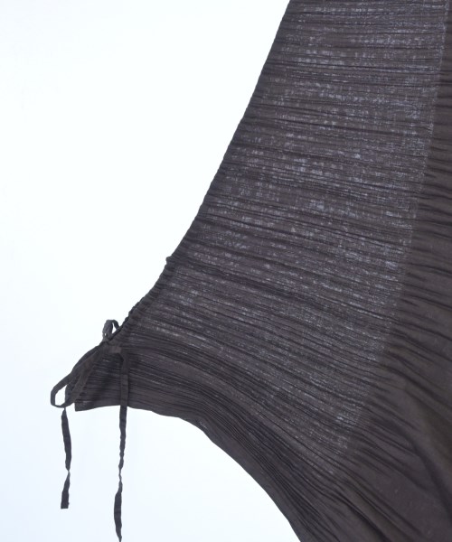 ISSEY MIYAKE FETE（イッセイミヤケフェット）ロング・マキシ丈スカート 茶 サイズ:3(L位) レディース/2200605277021