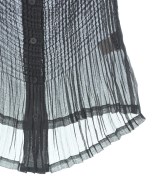 ISSEY MIYAKE FETE（イッセイミヤケフェット）カジュアルシャツ 黒 サイズ:2(M位) レディース/2200669913033