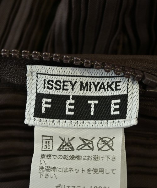 ISSEY MIYAKE FETE（イッセイミヤケフェット）ブルゾン 茶 サイズ:3(L位) レディース/2200732267018