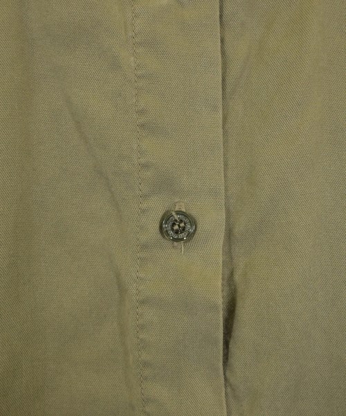 LOVE MOSCHINO（ラブモスキーノ）カジュアルシャツ カーキ サイズ:44(L位) レディース/2200627530036