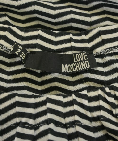 LOVE MOSCHINO（ラブモスキーノ）Tシャツ・カットソー 黒 サイズ:38(S位) レディース/2200620698085
