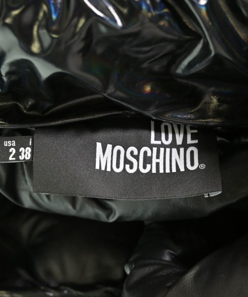 LOVE MOSCHINO（ラブモスキーノ）ダウンジャケット/ダウンベスト 紺 サイズ:38(S位) レディース/2200696565014