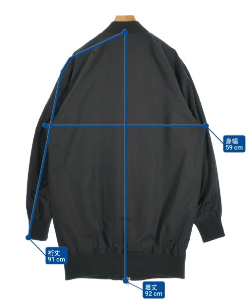 LOVE MOSCHINO（ラブモスキーノ）その他 黒 サイズ:S レディース/2200637859165