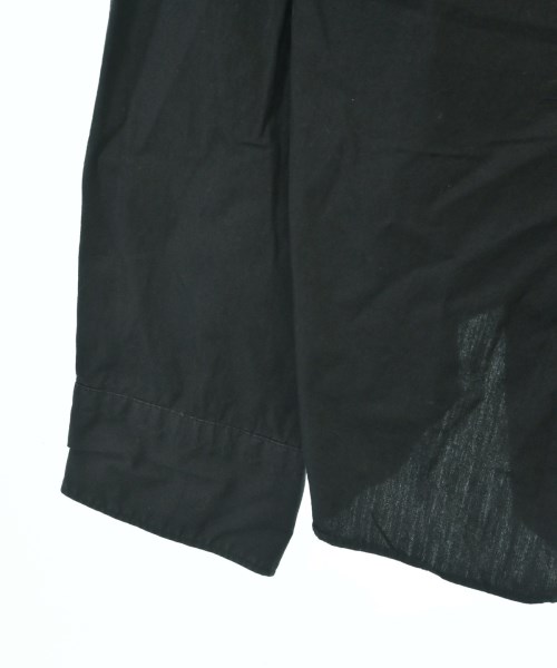 BLACK COMME des GARCONS（ブラックコムデギャルソン）カジュアルシャツ 黒 サイズ:L レディース/2200620411080