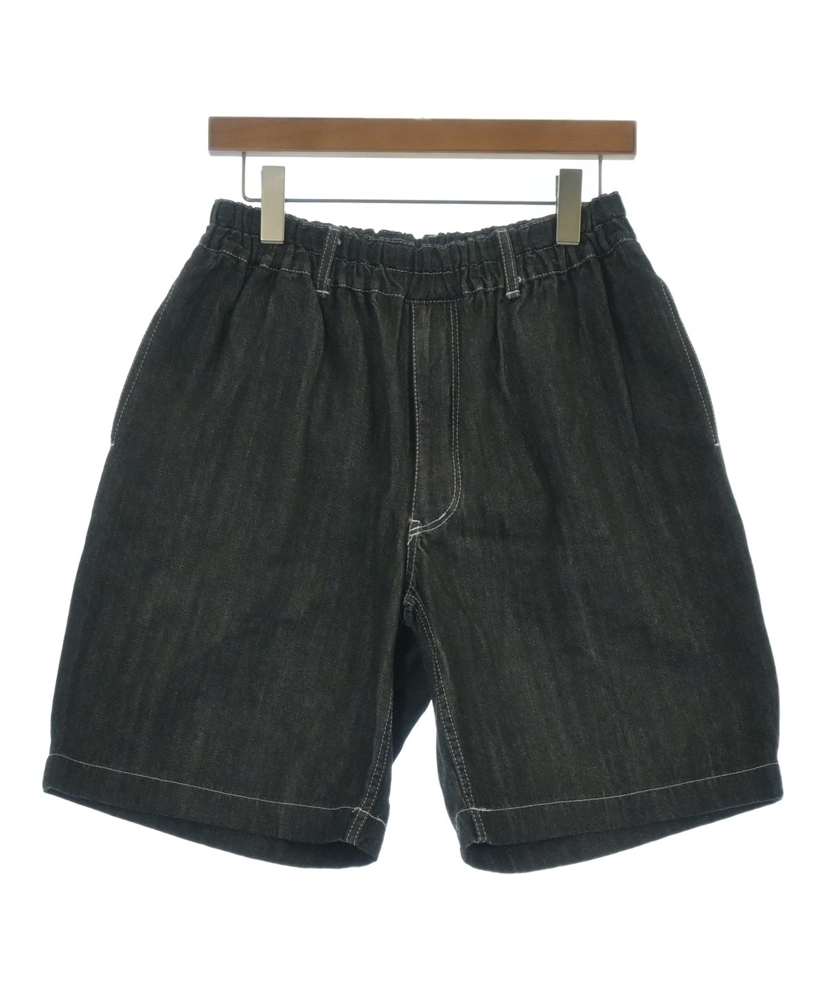 BLACK COMME des GARCONS（ブラックコムデギャルソン）ショートパンツ