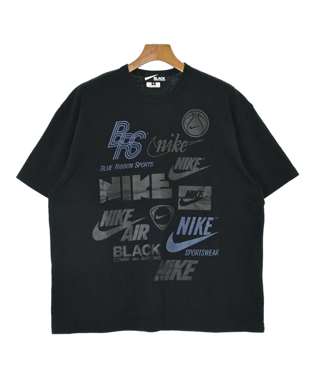 【美品】COMME des GARCONS ブラック Tシャツ BLACK COMME des GARCONS（ブラックコムデギャルソン）Tシャツ
