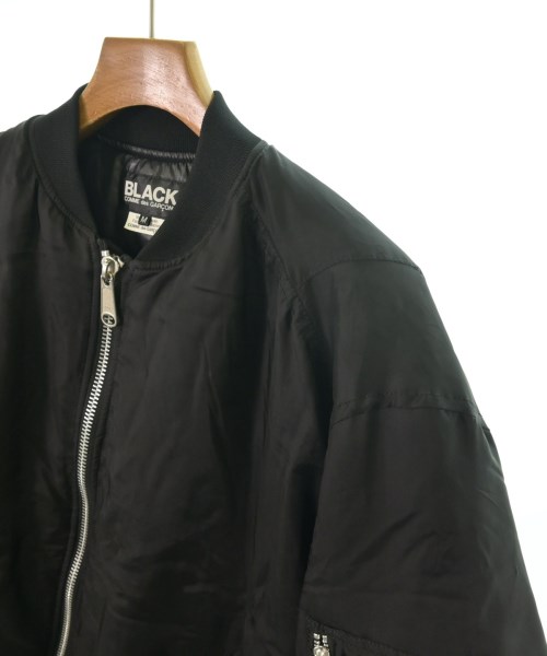 BLACK COMME des GARCONS（ブラックコムデギャルソン）ダウンジャケット/ダウンベスト 黒 サイズ:M メンズ/2200621593020