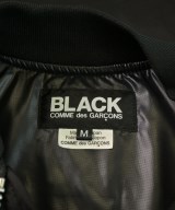 BLACK COMME des GARCONS（ブラックコムデギャルソン）ダウンジャケット/ダウンベスト 黒 サイズ:M メンズ/2200621593020