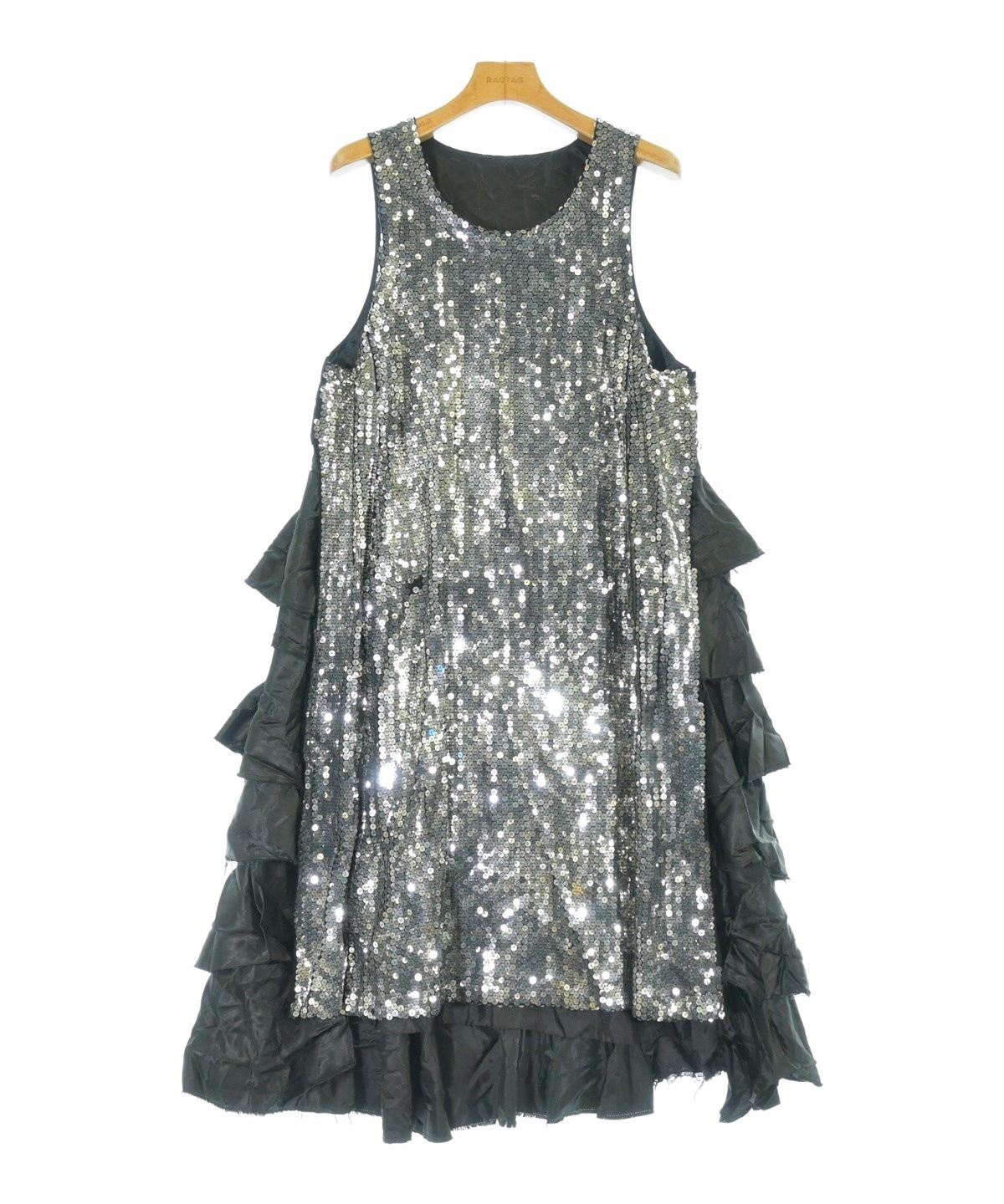 BLACK COMME des GARCONS（ブラックコムデギャルソン）ワンピース 黒 