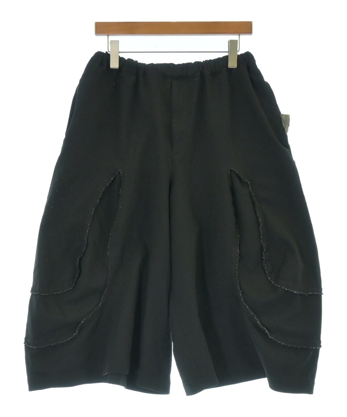 BLACK COMME des GARCONS（ブラックコムデギャルソン）ショートパンツ