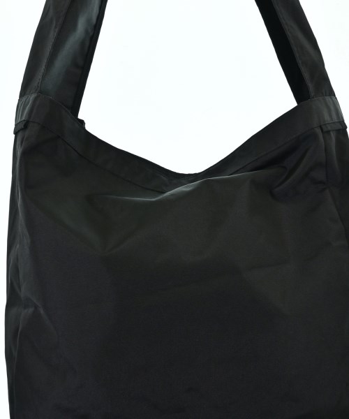 BLACK COMME des GARCONS（ブラックコムデギャルソン）ショルダーバッグ 黒 サイズ:- メンズ/2200695645144