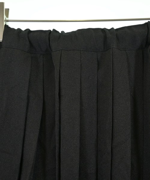 BLACK COMME des GARCONS（ブラックコムデギャルソン）ひざ丈スカート 黒 サイズ:XS レディース/2200715923030