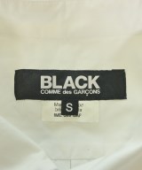 BLACK COMME des GARCONS（ブラックコムデギャルソン）カジュアルシャツ 白 サイズ:S レディース/2200718384203