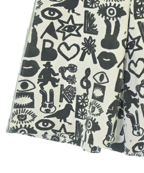 BLACK COMME des GARCONS（ブラックコムデギャルソン）ショートパンツ 白 サイズ:M メンズ/2200709930020