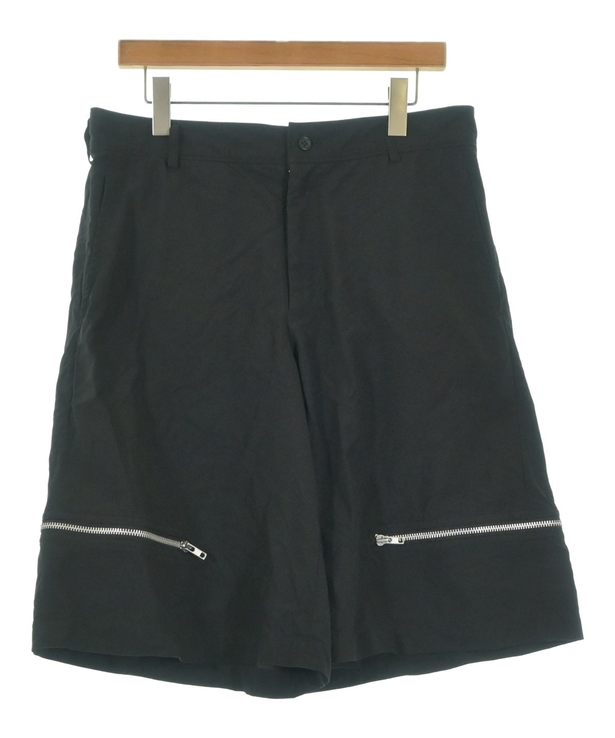 BLACK COMME des GARCONS（ブラックコムデギャルソン）ショートパンツ