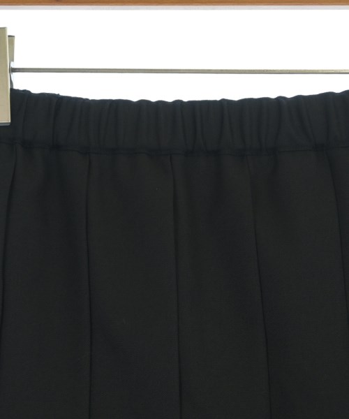 BLACK COMME des GARCONS（ブラックコムデギャルソン）ひざ丈スカート 黒 サイズ:XS レディース/2200723303039