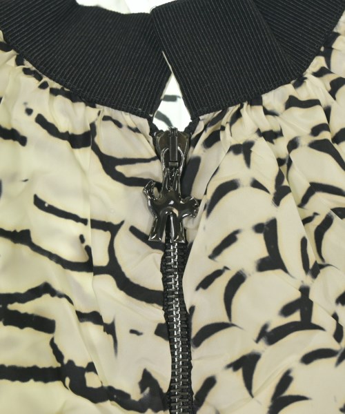 MONCLER GAMME ROUGE（モンクレールガムルージュ）その他 白 サイズ:0(XS位) レディース/2200651211222