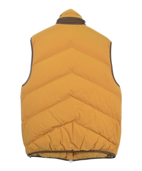 TOM FORD（トムフォード）ダウンジャケット/ダウンベスト 黄 サイズ:48(L位) メンズ/2200639967035
